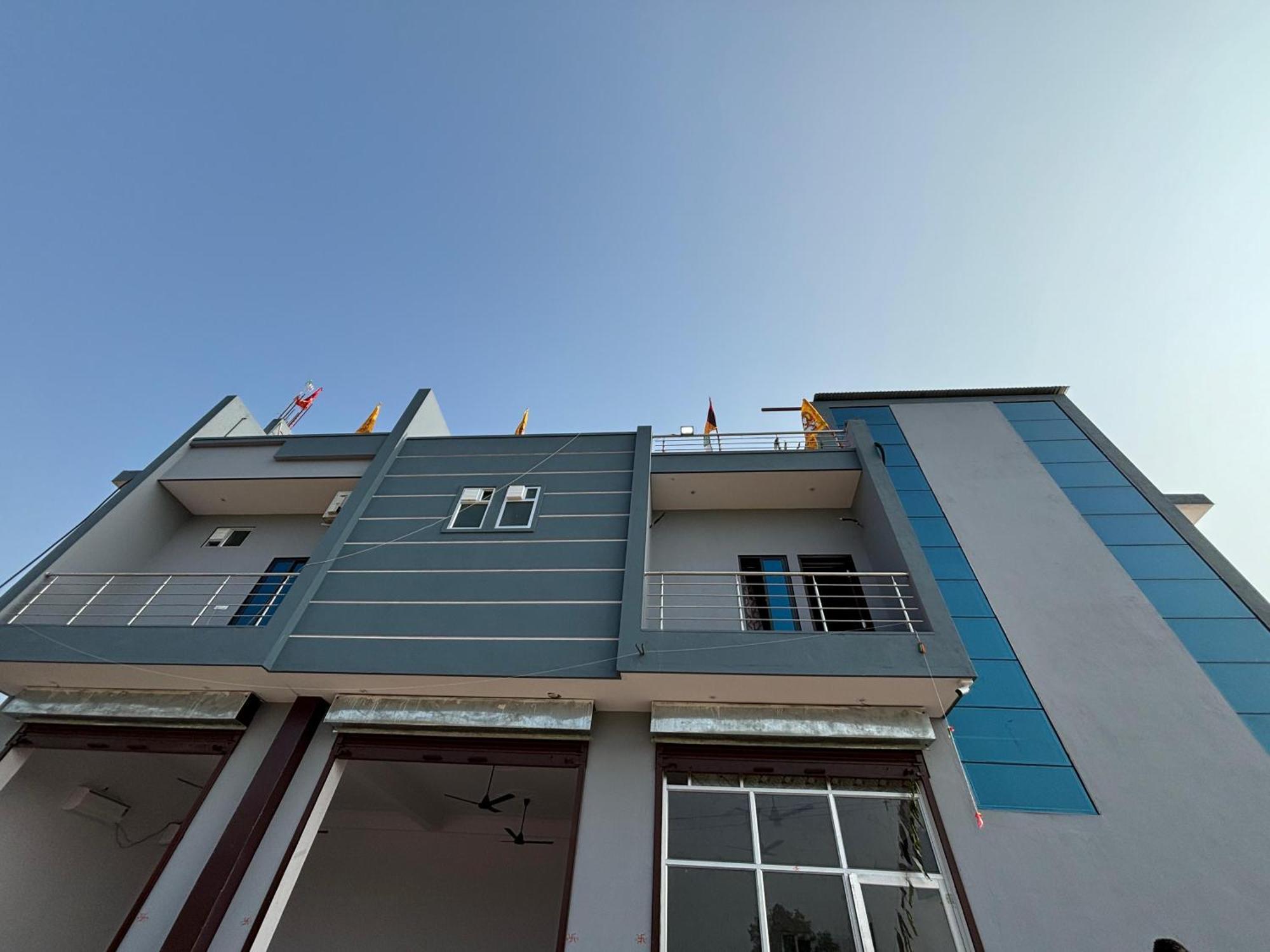 Hotel Raghunath Palace Khatu Bagian luar foto