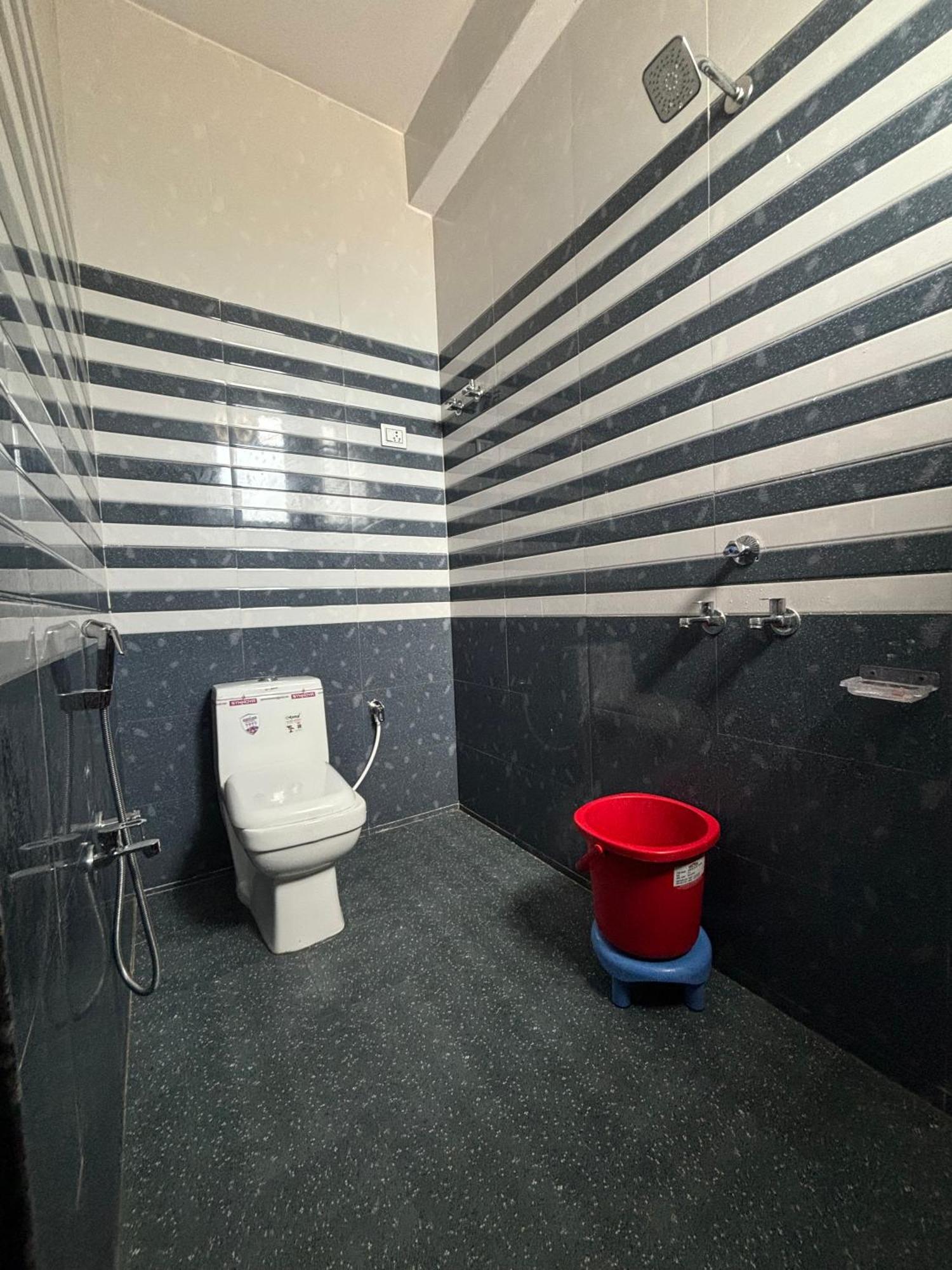 Hotel Raghunath Palace Khatu Bagian luar foto