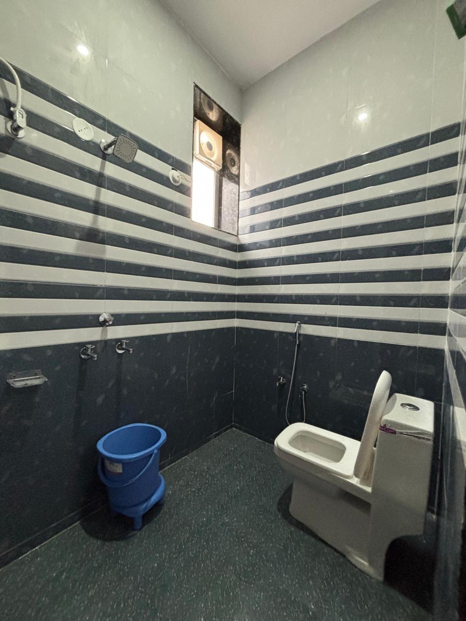 Hotel Raghunath Palace Khatu Bagian luar foto