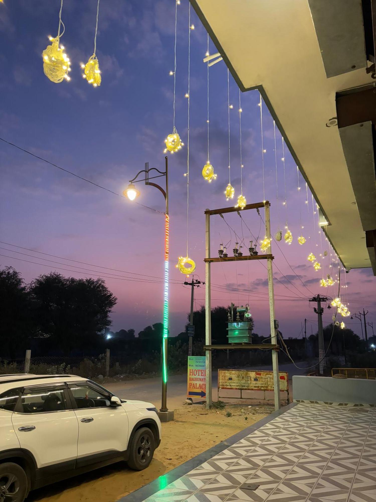 Hotel Raghunath Palace Khatu Bagian luar foto